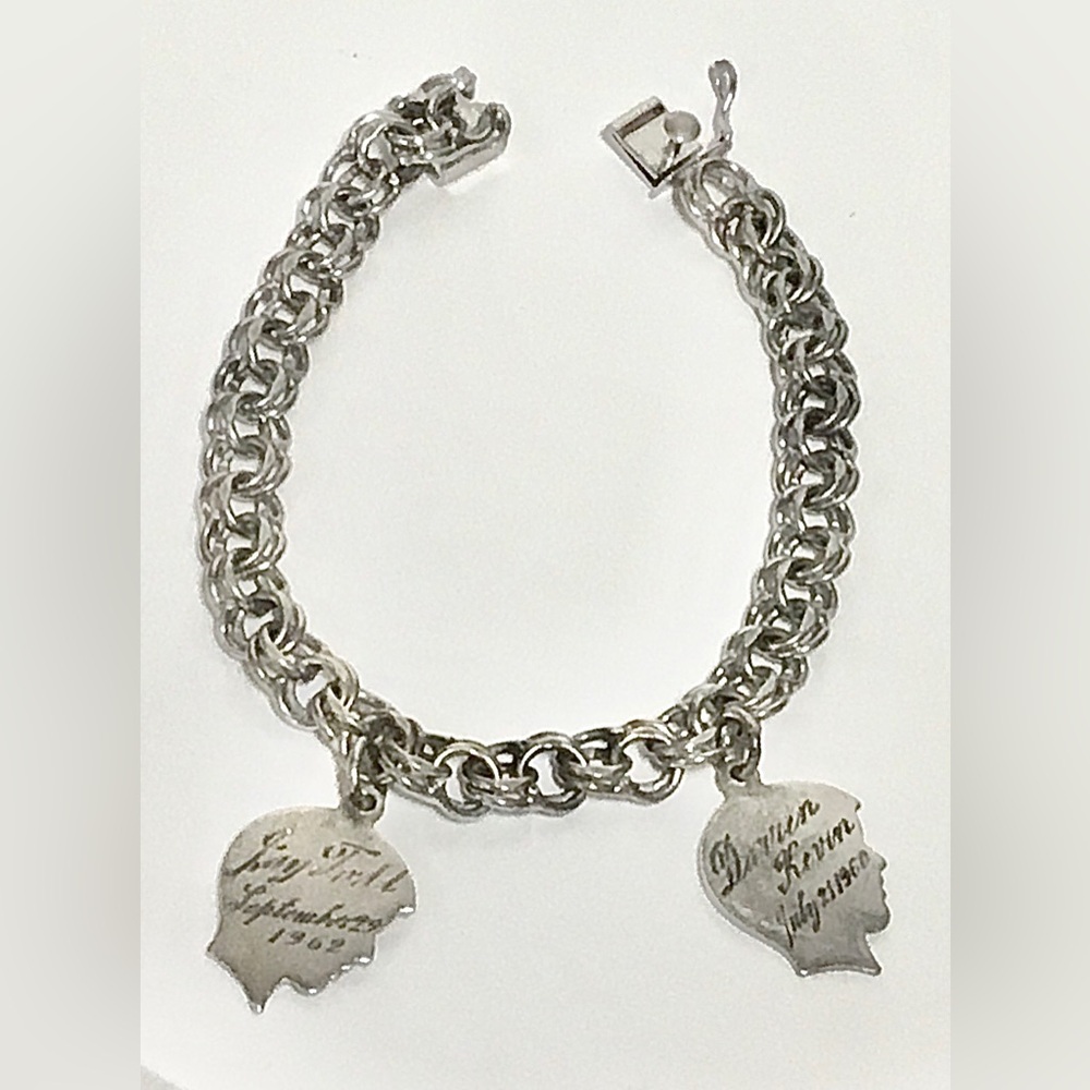 Vintage Solid Sterling Silver Charm Bracelet